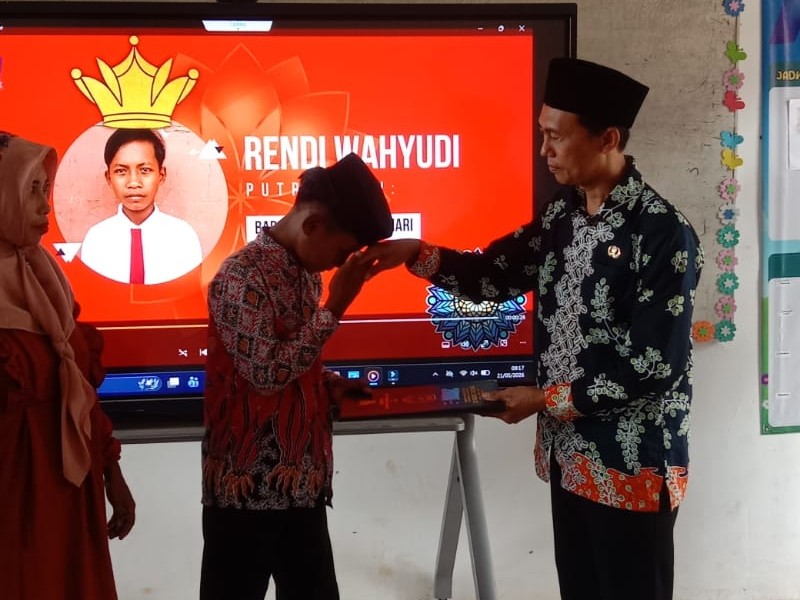 Pelepasan Siswa Kelas VI SDN 7 Jatisari